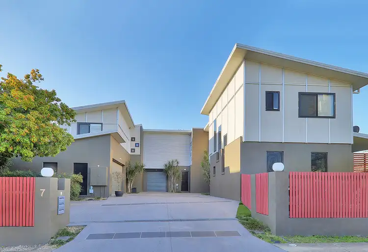 1/7 Paragon St, Yeronga QLD 4104