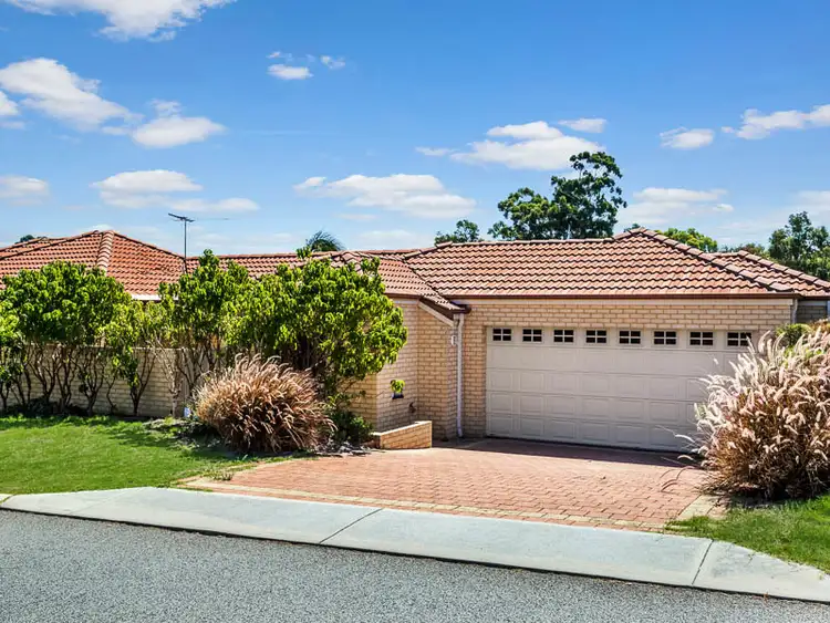 444 Coode Street (CUL DE SAC LOCATION)