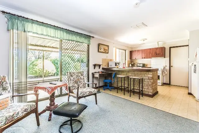 Sixth view of Homely semi-detached listing, 2/10 Millar Place, Willetton WA 6155