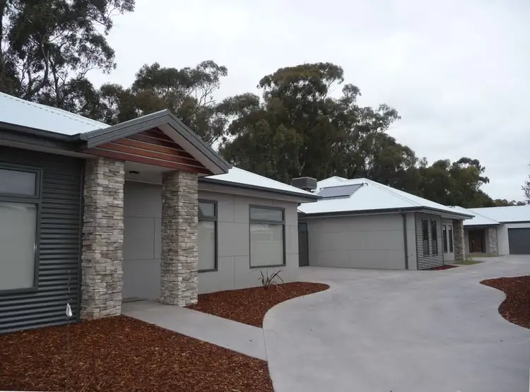 Second view of Homely house listing, 3 of 4 Dumfries Court, Moama NSW 2731