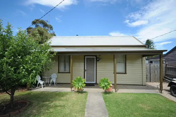 61 Goold Street, Bairnsdale VIC 3875