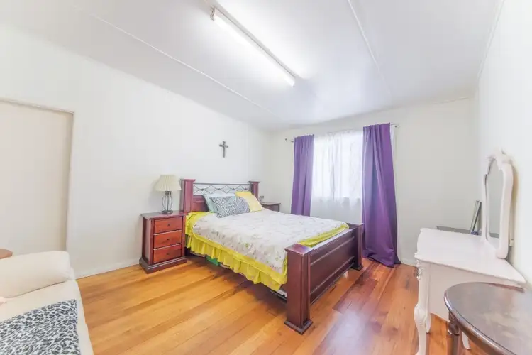 Seventh view of Homely house listing, 6 Oakdale Court, Springvale VIC 3171