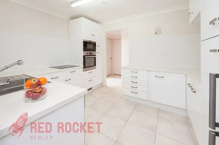 4 Kleber Place, Meadowbrook QLD 4131