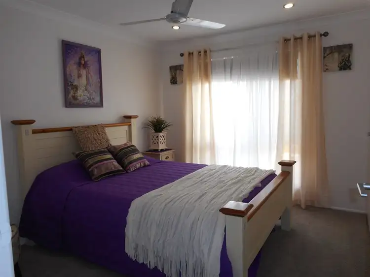 Seventh view of Homely house listing, 5 Glendevon Crescent, Mount Warren Park QLD 4207