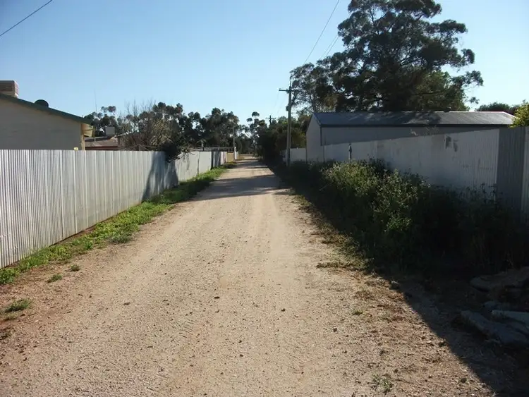 Fifth view of Homely house listing, 8 Bilbul Place, Bilbul NSW 2680