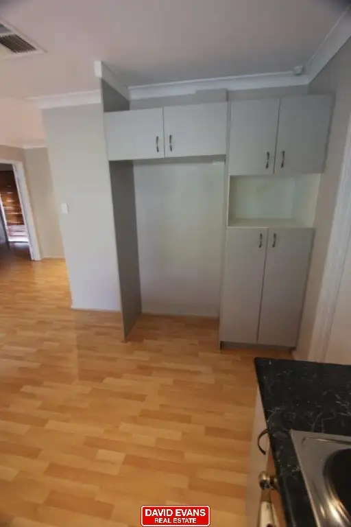 Fifth view of Homely house listing, 2 Elwood Court, Craigie WA 6025