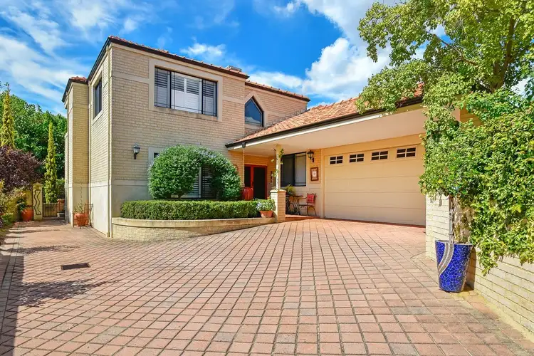 40A Hampden St, South Perth WA 6151