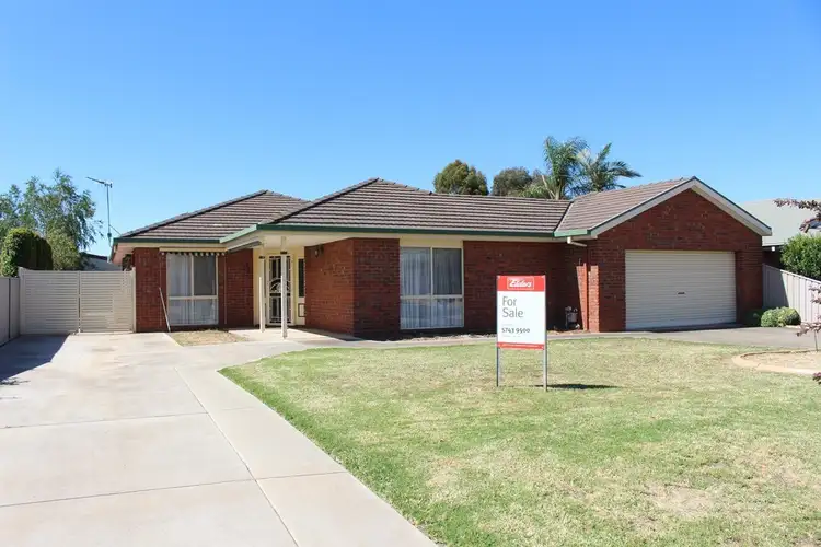 18 Hawkins Drive, Yarrawonga VIC 3730