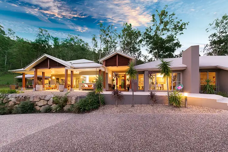 18 Housewood Court, Highvale QLD 4520