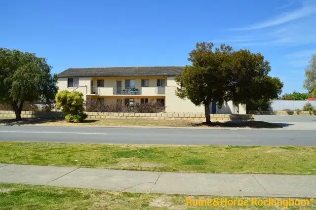 4/45 Parkin Street, Rockingham WA 6168
