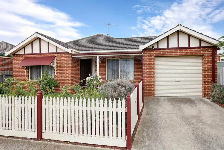 30 Blackbird Circuit, Lara VIC 3212