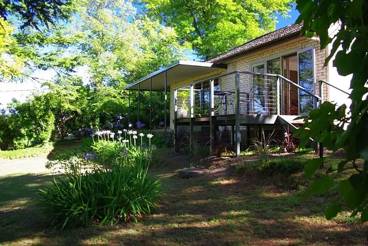 2 Park Street, Tumbarumba NSW 2653