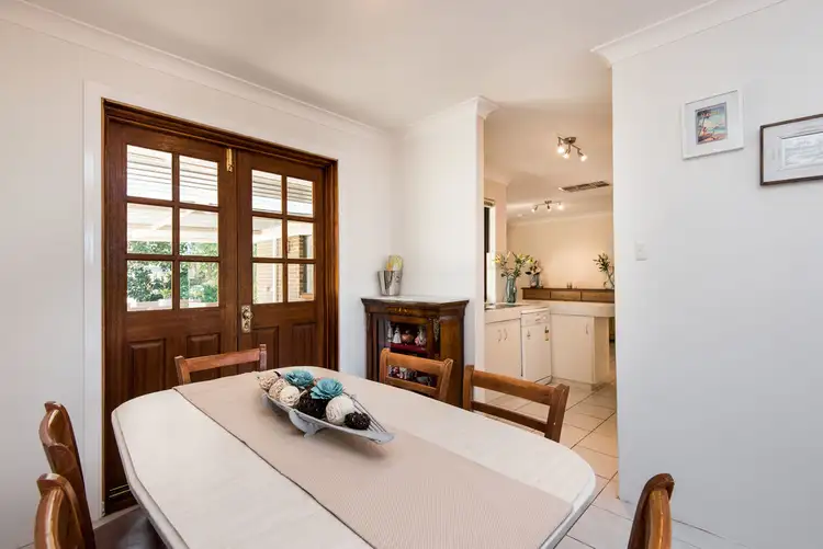 Fifth view of Homely house listing, 8 Lowden Court, Parkwood WA 6147