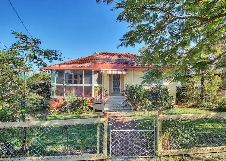 111 Lutzow Street, Tarragindi QLD 4121