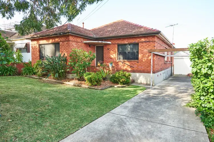 24 Richland Street, Kingsgrove NSW 2208