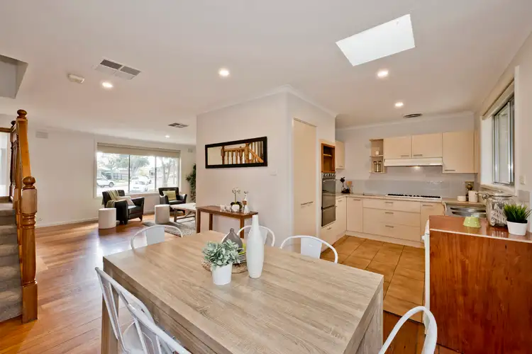 Fourth view of Homely house listing, 3 Townsend Court, Lalor VIC 3075