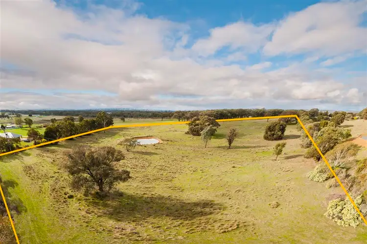CA 22 Old Calder Highway, Taradale VIC 3447