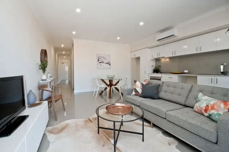 Sixth view of Homely house listing, 2/7 Tottenham Road, Joondalup WA 6027