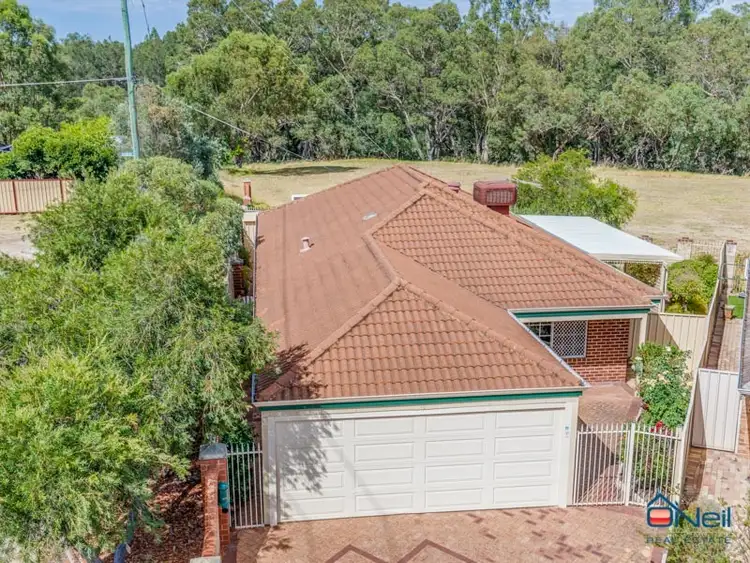 15 Manoora Place, Kenwick WA 6107