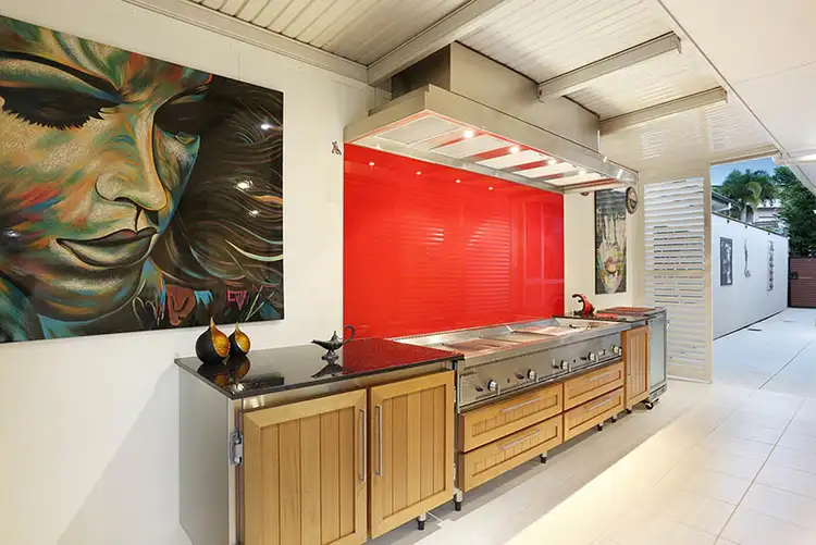 7 Gordon Place, Glass House Mountains QLD 4518