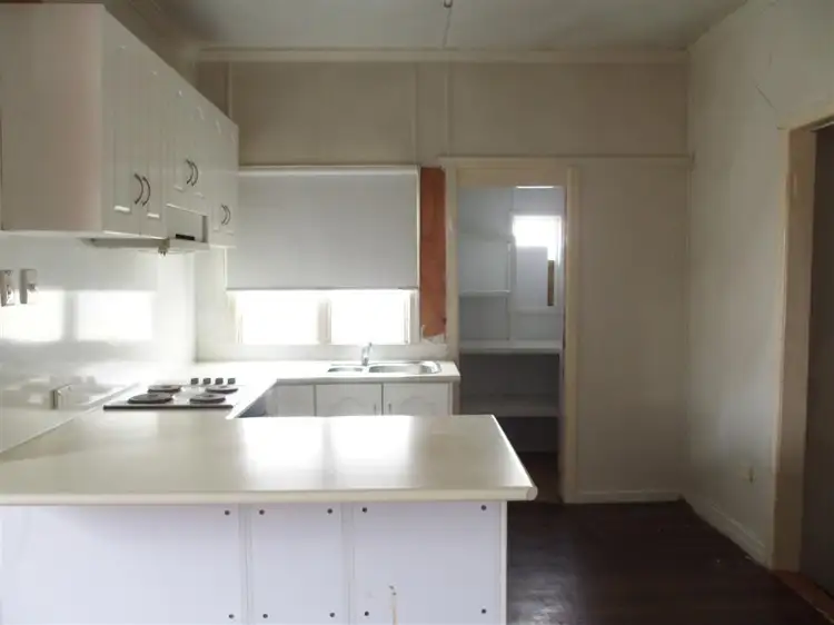 Fifth view of Homely house listing, 71 Ruby Street, Emerald QLD 4720