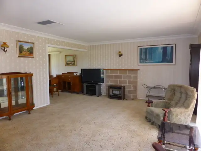 Third view of Homely house listing, 3 Downes Cres, Parkes NSW 2870