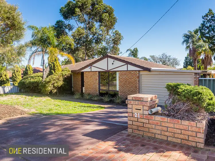 Main view of Homely house listing, 21 Marybrook Road, Heathridge WA 6027