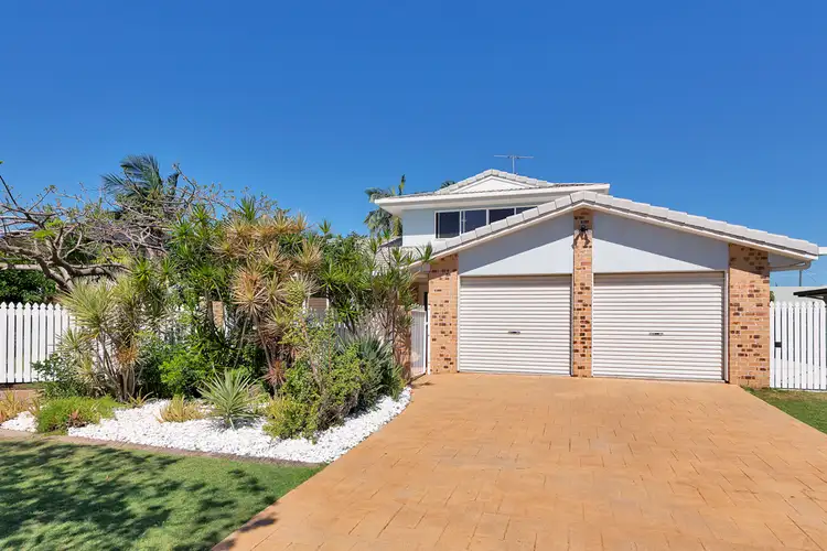 17 Point Cartwright Drive, Buddina QLD 4575
