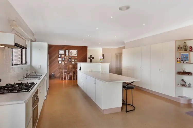 Second view of Homely house listing, 3 Nissen Court, Urraween QLD 4655