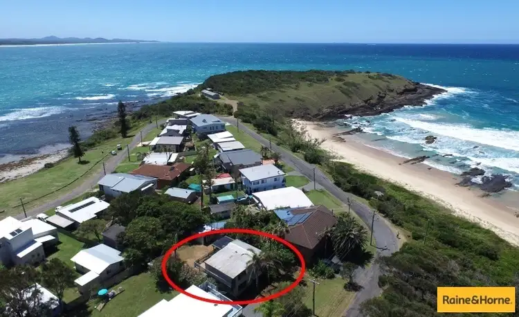 9 Third Avenue, Arrawarra Headland NSW 2456