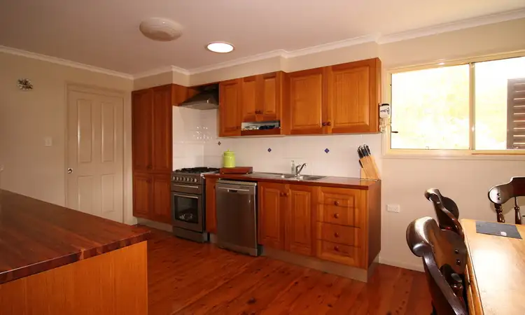 Seventh view of Homely house listing, 6 KOOBERRY STREET, Macleay Island QLD 4184