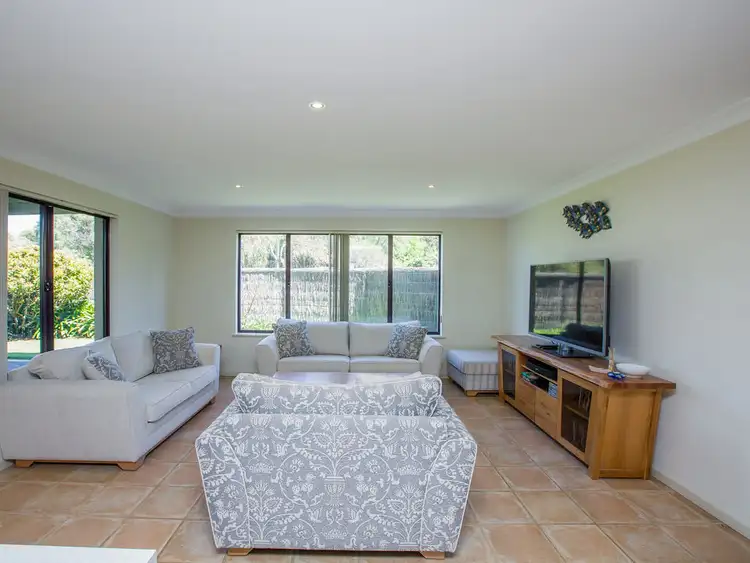 Seventh view of Homely house listing, 10 McCourt Place, Peppermint Grove Beach WA 6271
