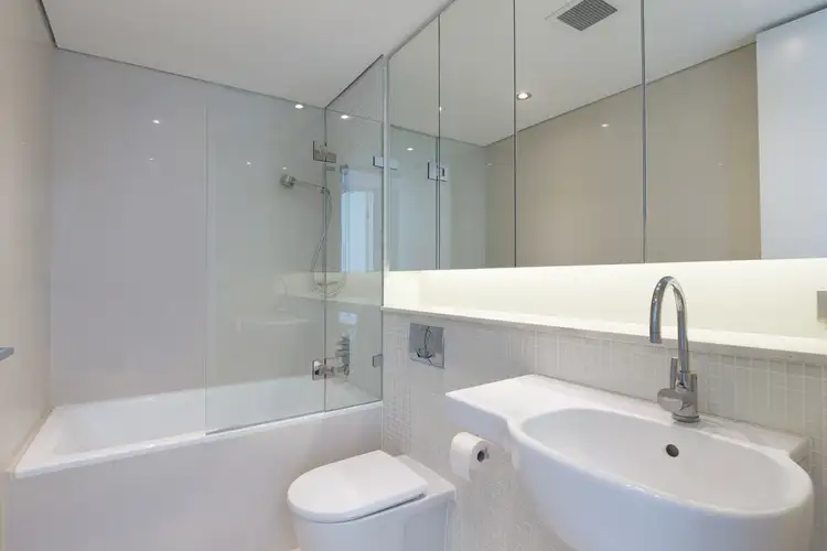 Sixth view of Homely apartment listing, 301/300 Pacific Highway, Crows Nest NSW 2065