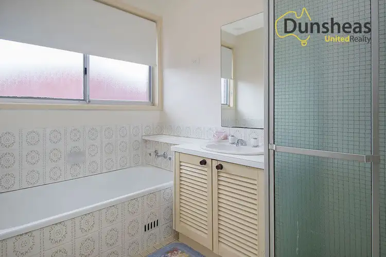 Sixth view of Homely house listing, 5 Wolseley Place, Ingleburn NSW 2565