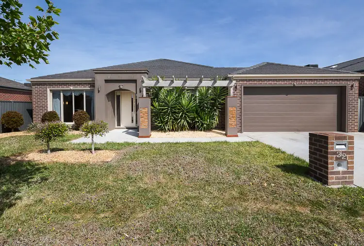 32 Alfredton Drive, Alfredton VIC 3350