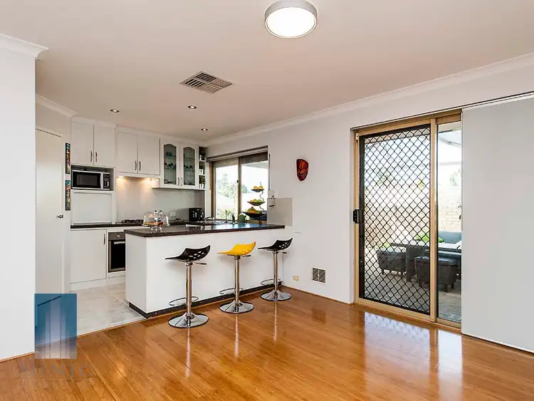 Seventh view of Homely house listing, 8/10 Grayson Court, Wilson WA 6107