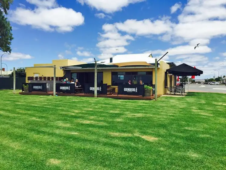 Ritz Cafe, Tumby Bay SA 5605