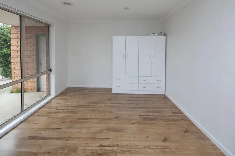 Fifth view of Homely house listing, 31 Breamlea Way, Cranbourne West VIC 3977