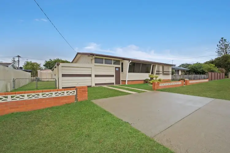 29 Brighton Street, Woody Point QLD 4019