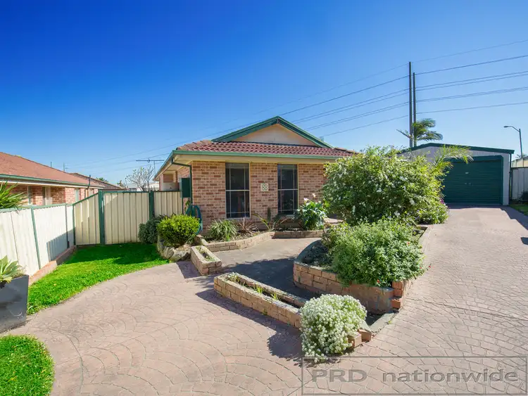 70 Michael Hill Avenue, Woodberry NSW 2322