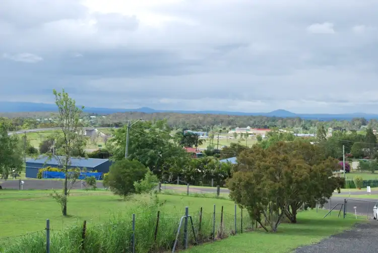 Third view of Homely house listing, 7 Logan Court, Plainland QLD 4341
