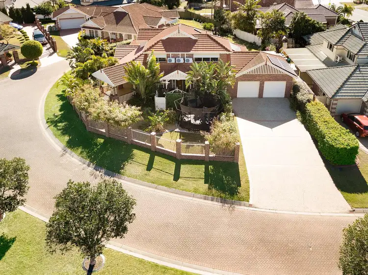 4 Dorchester Court, Murrumba Downs QLD 4503