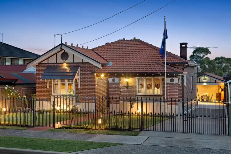 2 Bennett Avenue, Strathfield South NSW 2136
