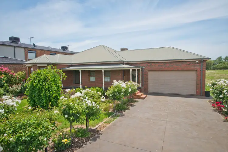 6 Peelmans Lane, Bacchus Marsh VIC 3340