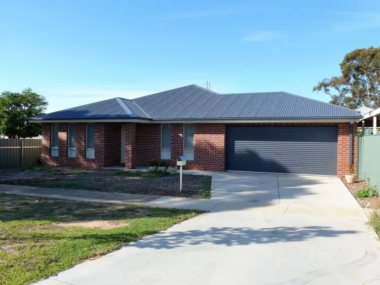 Sixth view of Homely house listing, 2 Flattely Street, Ararat VIC 3377