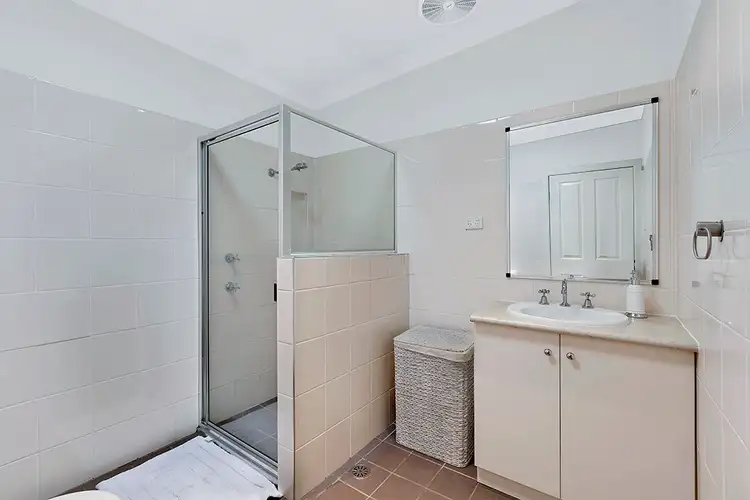 Fourth view of Homely house listing, 4 Pindarri Avenue, Berkeley Vale NSW 2261