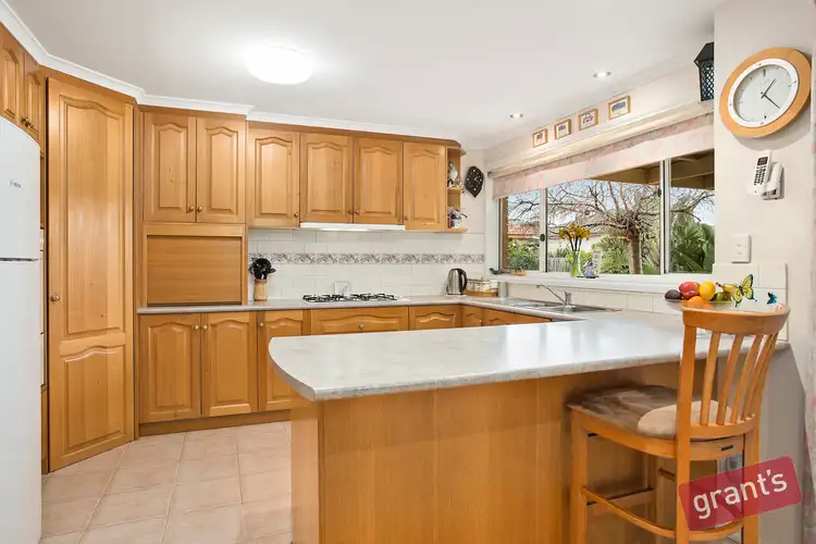 Fifth view of Homely house listing, 9 Hibberd Court, Berwick VIC 3806