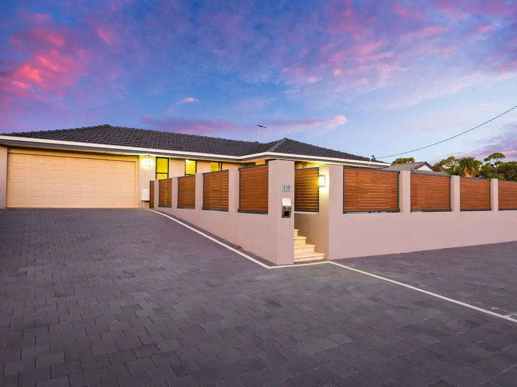 Main view of Homely house listing, 10 Shackleton Ave, Hillarys WA 6025