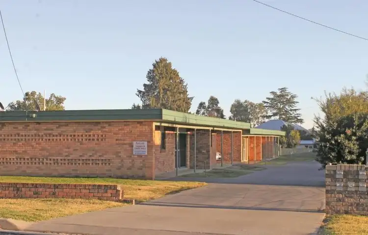 Main view of Homely block of units listing, 64 Oswald Street, Inverell NSW 2360