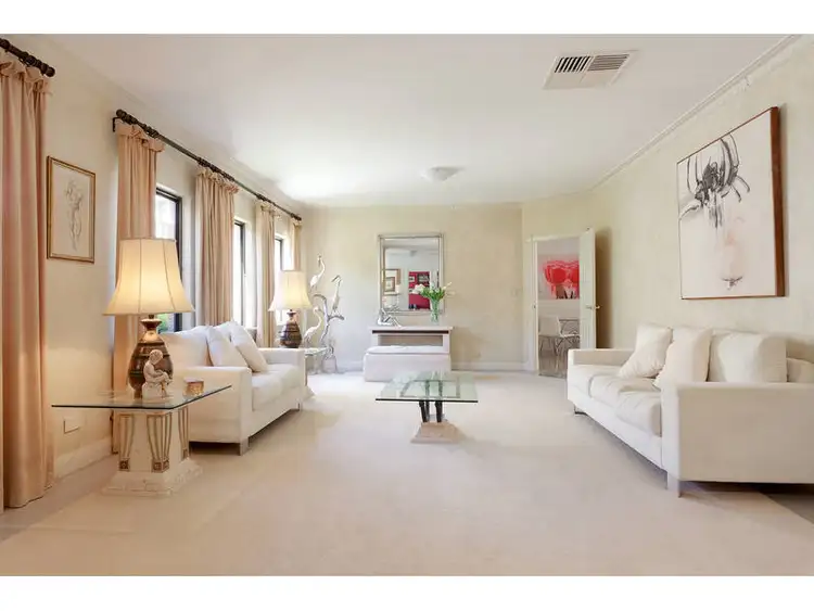 Sixth view of Homely house listing, 2/101 Bindaring Parade, Claremont WA 6010